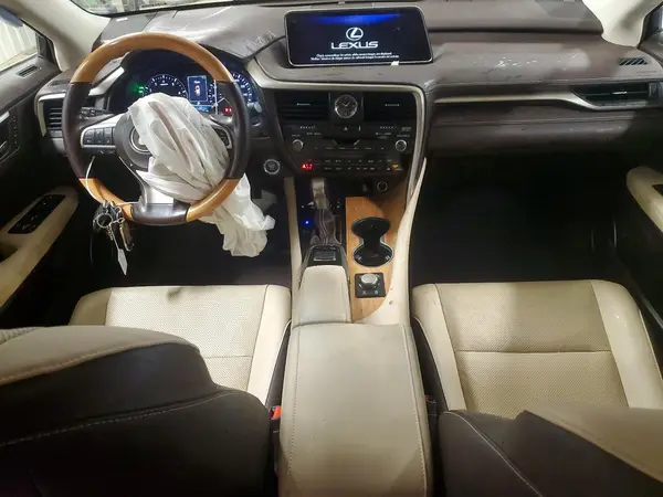 JTJDZKCA8K2020329 2019 LEXUS RX - Image 8