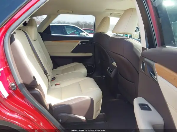 JTJDZKCA9K2015950 2019 LEXUS RX - Image 8