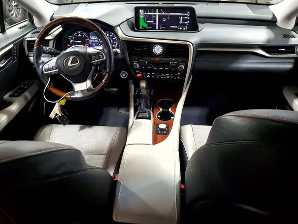 JTJDZKCA9K2021232 2019 LEXUS RX - Image 8