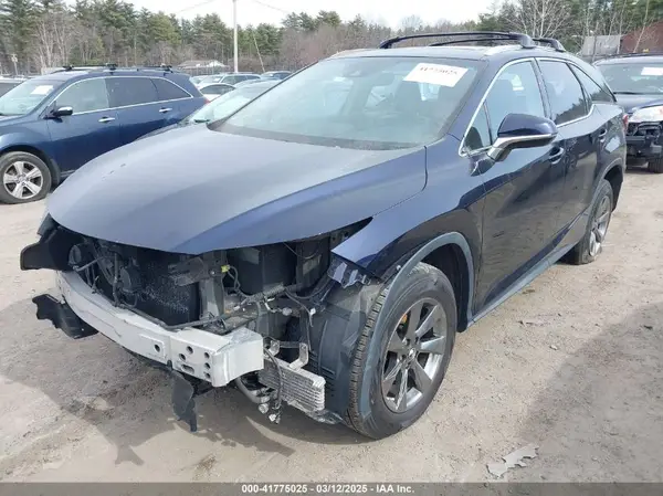 JTJDZKCAXJ2002879 2018 LEXUS RX - Image 2