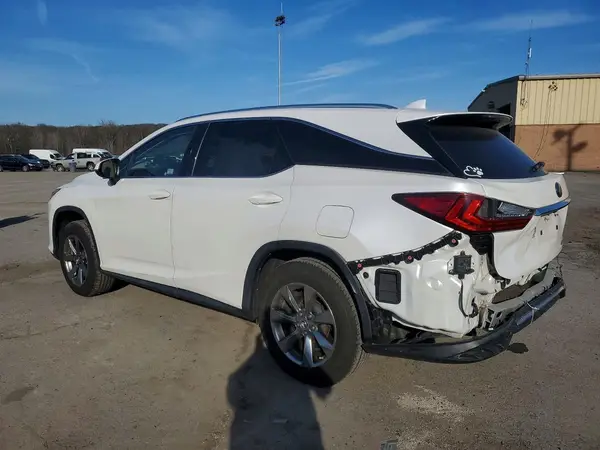 JTJDZKCAXJ2005734 2018 LEXUS RX - Image 2