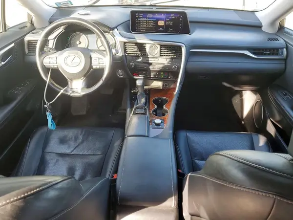 JTJDZKCAXJ2005734 2018 LEXUS RX - Image 8