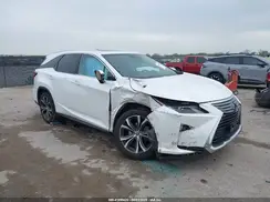 JTJDZKCAXJ2010125 2018 LEXUS RX