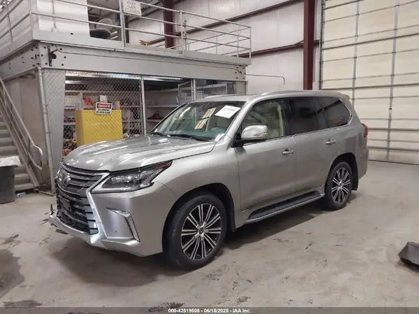 JTJFY7AX6L4317668 2020 LEXUS LX - Image 2