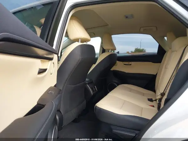 JTJGARBZ9L5003320 2020 LEXUS NX - Image 8
