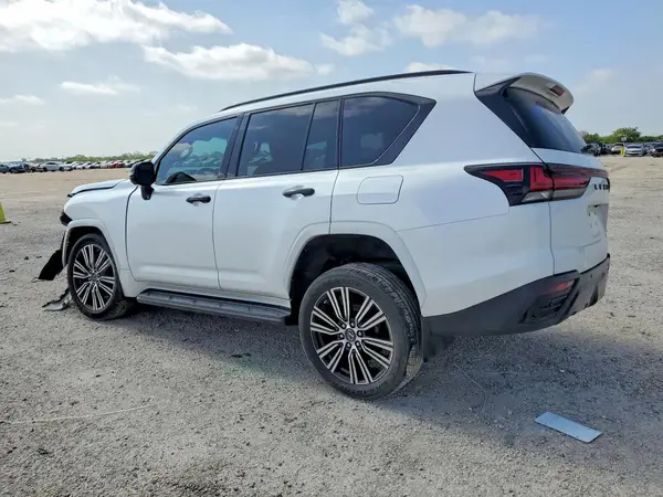 JTJGB7CX0N4013063 2022 LEXUS LX - Image 2