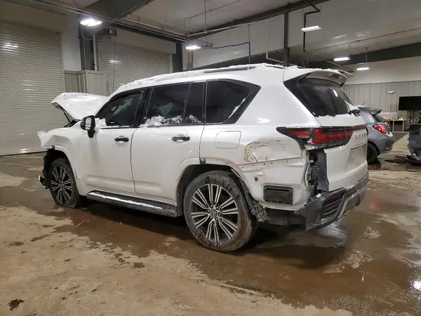 JTJGB7CX0S4075753 2025 LEXUS LX - Image 2