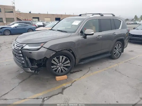 JTJGB7CX1R4067218 2024 LEXUS LX - Image 2