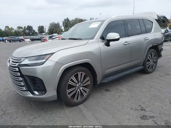 JTJGB7CX2N4007054 2022 LEXUS LX - Image 2