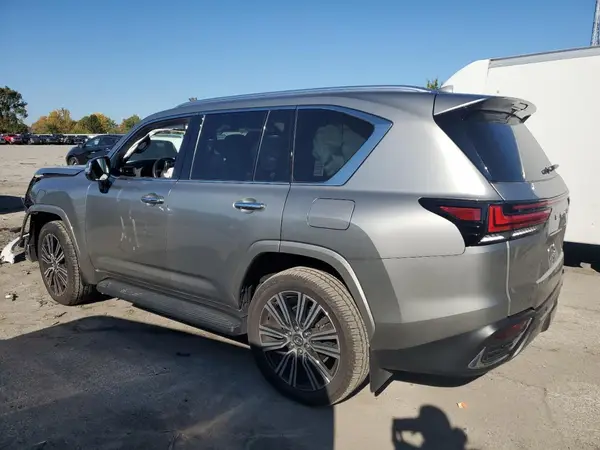 JTJGB7CX4R4039915 2024 LEXUS LX - Image 2