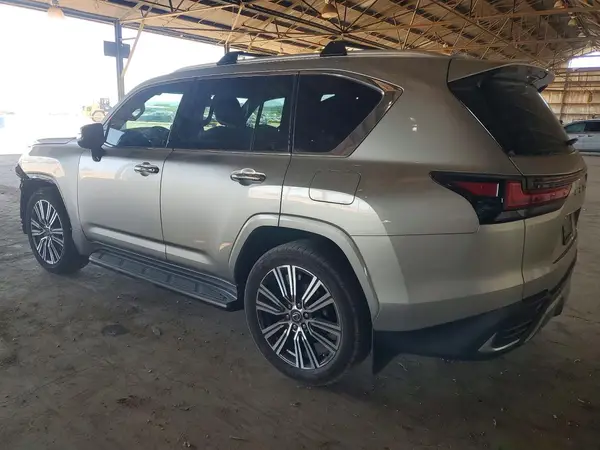 JTJGB7CX9R4059223 2024 LEXUS LX - Image 2