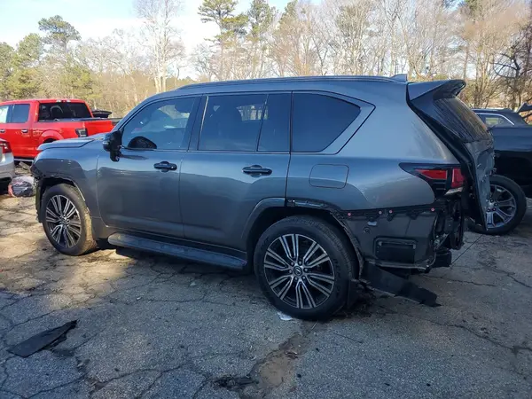 JTJGB7CX9S4073077 2025 LEXUS LX - Image 2