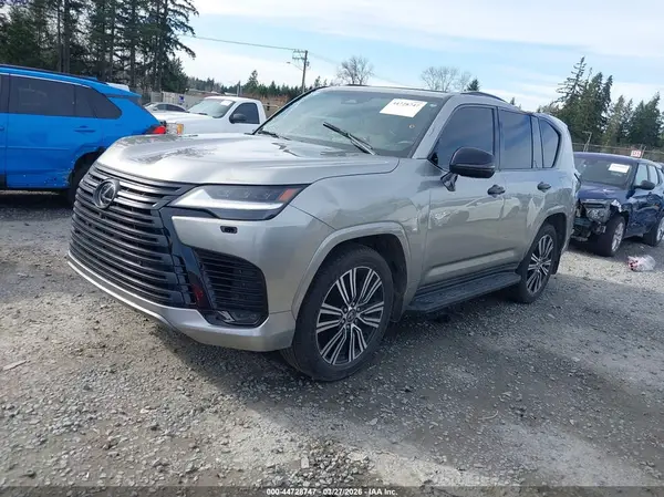 JTJGB7CXXS4073525 2025 LEXUS LX - Image 2