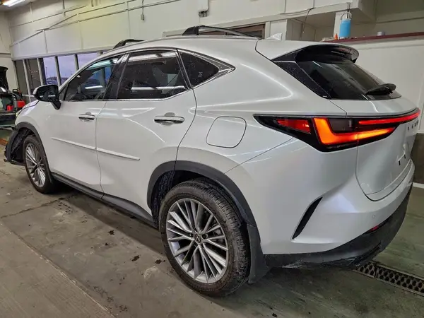 JTJGGCEZ4S5011587 2025 LEXUS NX - Image 2