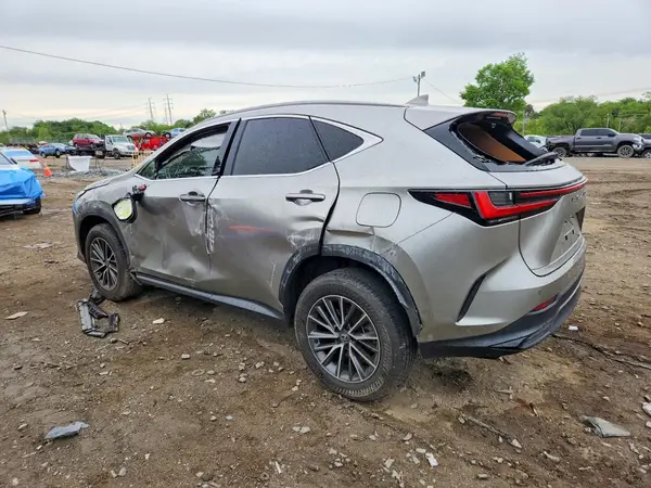 JTJGGCEZ5R5005954 2024 LEXUS NX - Image 2