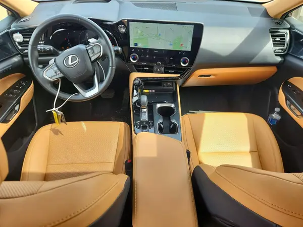 JTJGGCEZ8S2019175 2025 LEXUS NX - Image 8