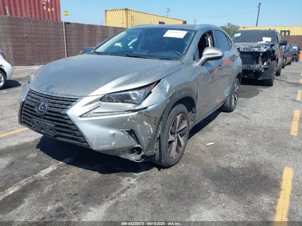 JTJGJRDZ2L2139996 2020 LEXUS NX - Image 2