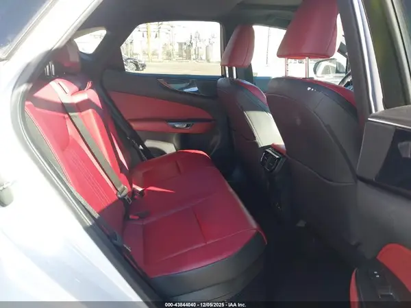 JTJGKCEZ0N5003277 2022 LEXUS NX - Image 8