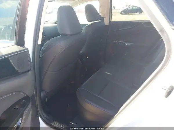 JTJGKCEZ5R2032636 2024 LEXUS NX - Image 8