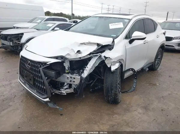 JTJGKCEZ5S5031863 2025 LEXUS NX - Image 2