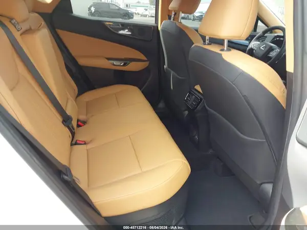 JTJGKCEZ7R2024392 2024 LEXUS NX - Image 8