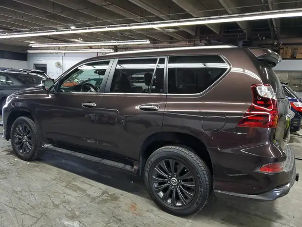 JTJGM7BX0L5259050 2020 LEXUS GX - Image 2