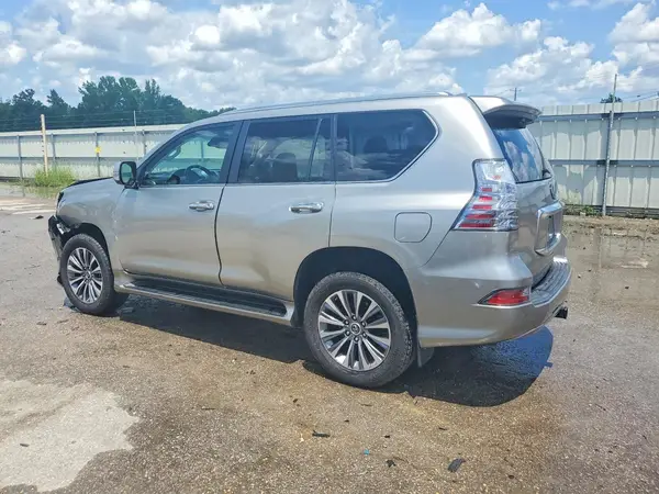 JTJGM7BX0L5260506 2020 LEXUS GX - Image 2