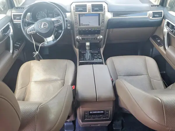 JTJGM7BX0L5260506 2020 LEXUS GX - Image 8