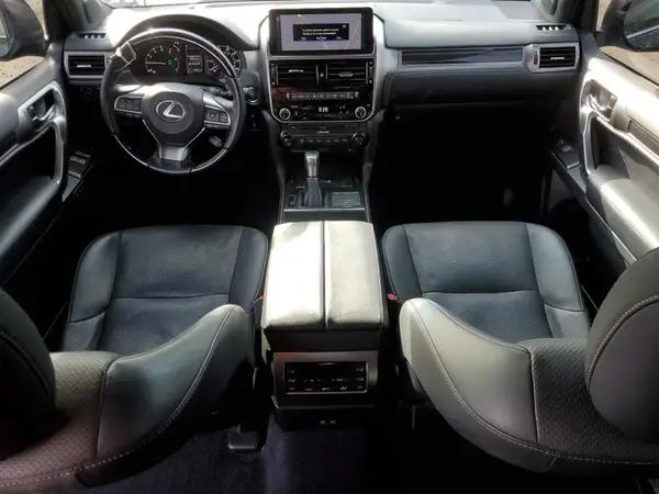 JTJGM7BX0N5332033 2022 LEXUS GX - Image 8