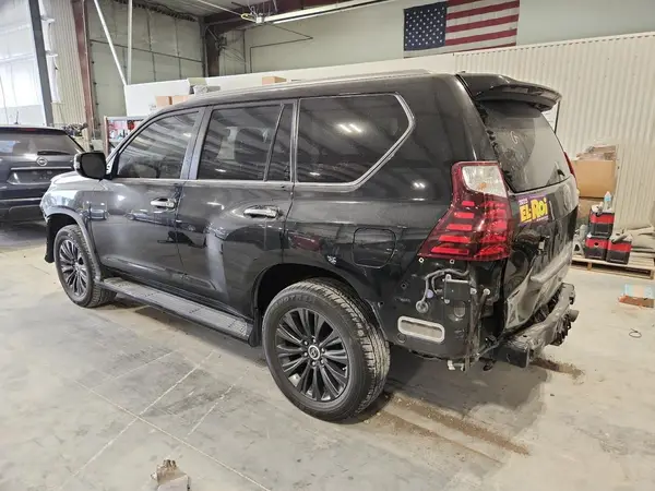 JTJGM7BX2L5260202 2020 LEXUS GX - Image 2