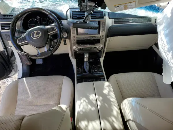 JTJGM7BX3L5266669 2020 LEXUS GX - Image 8
