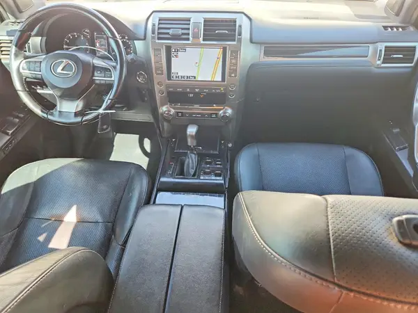 JTJGM7BX4L5263621 2020 LEXUS GX - Image 8