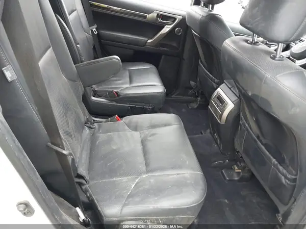 JTJGM7BX5L5267287 2020 LEXUS GX - Image 8