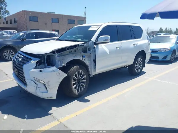 JTJGM7BX6M5304073 2021 LEXUS GX - Image 2