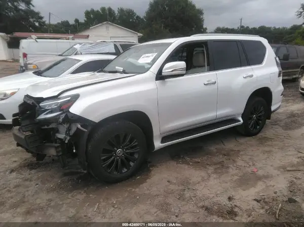 JTJGM7BX6P5340818 2023 LEXUS GX - Image 2