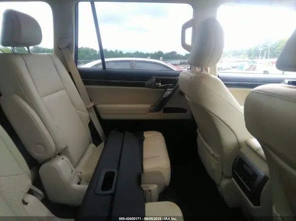 JTJGM7BX6P5340818 2023 LEXUS GX - Image 8