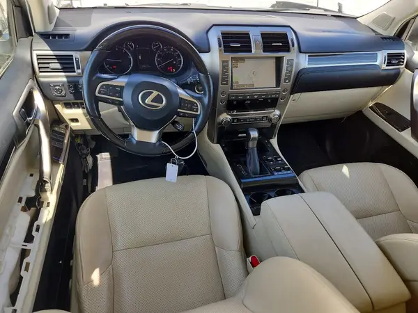 JTJGM7BX7L5250555 2020 LEXUS GX - Image 8