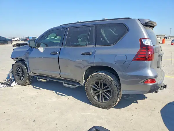 JTJGM7BX7L5262320 2020 LEXUS GX - Image 2