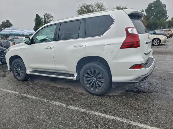 JTJGM7BX7N5313916 2022 LEXUS GX - Image 2
