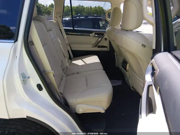 JTJGM7BX8L5256087 2020 LEXUS GX - Image 8