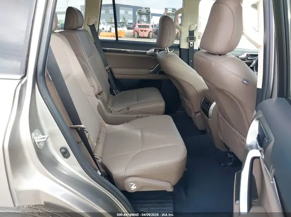 JTJGM7BX8P5342585 2023 LEXUS GX - Image 8