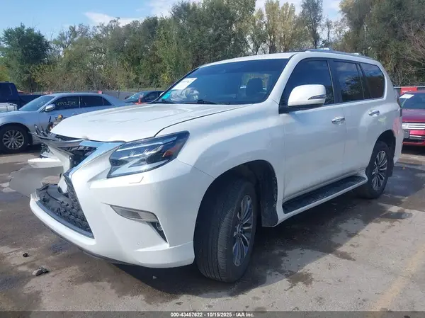JTJGM7BX8P5343333 2023 LEXUS GX - Image 2