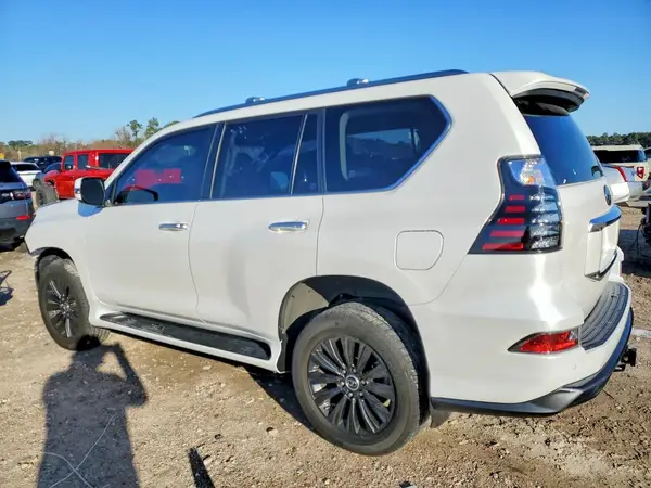JTJGM7BX8P5367034 2023 LEXUS GX - Image 2