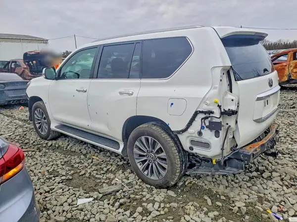 JTJGM7BX9L5257605 2020 LEXUS GX - Image 2