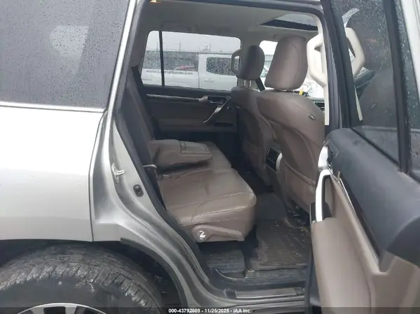 JTJGM7BX9N5328739 2022 LEXUS GX - Image 8