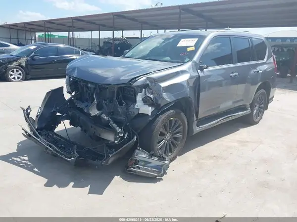JTJGM7BX9N5336338 2022 LEXUS GX - Image 2