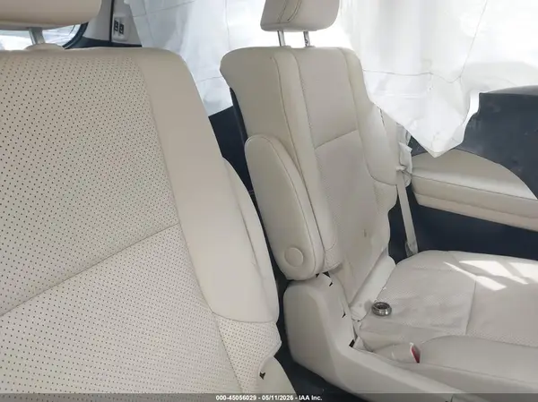 JTJGM7BXXM5269974 2021 LEXUS GX - Image 8