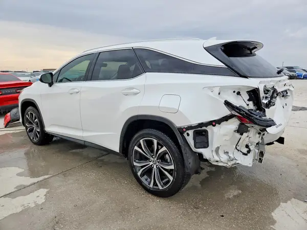 JTJGZKCA0J2003231 2018 LEXUS RX - Image 2