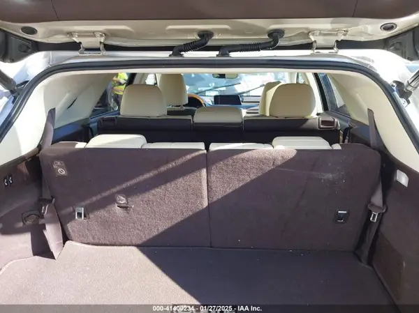 JTJGZKCA2J2000394 2018 LEXUS RX - Image 8