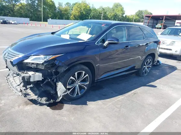 JTJGZKCA2J2001240 2018 LEXUS RX - Image 2